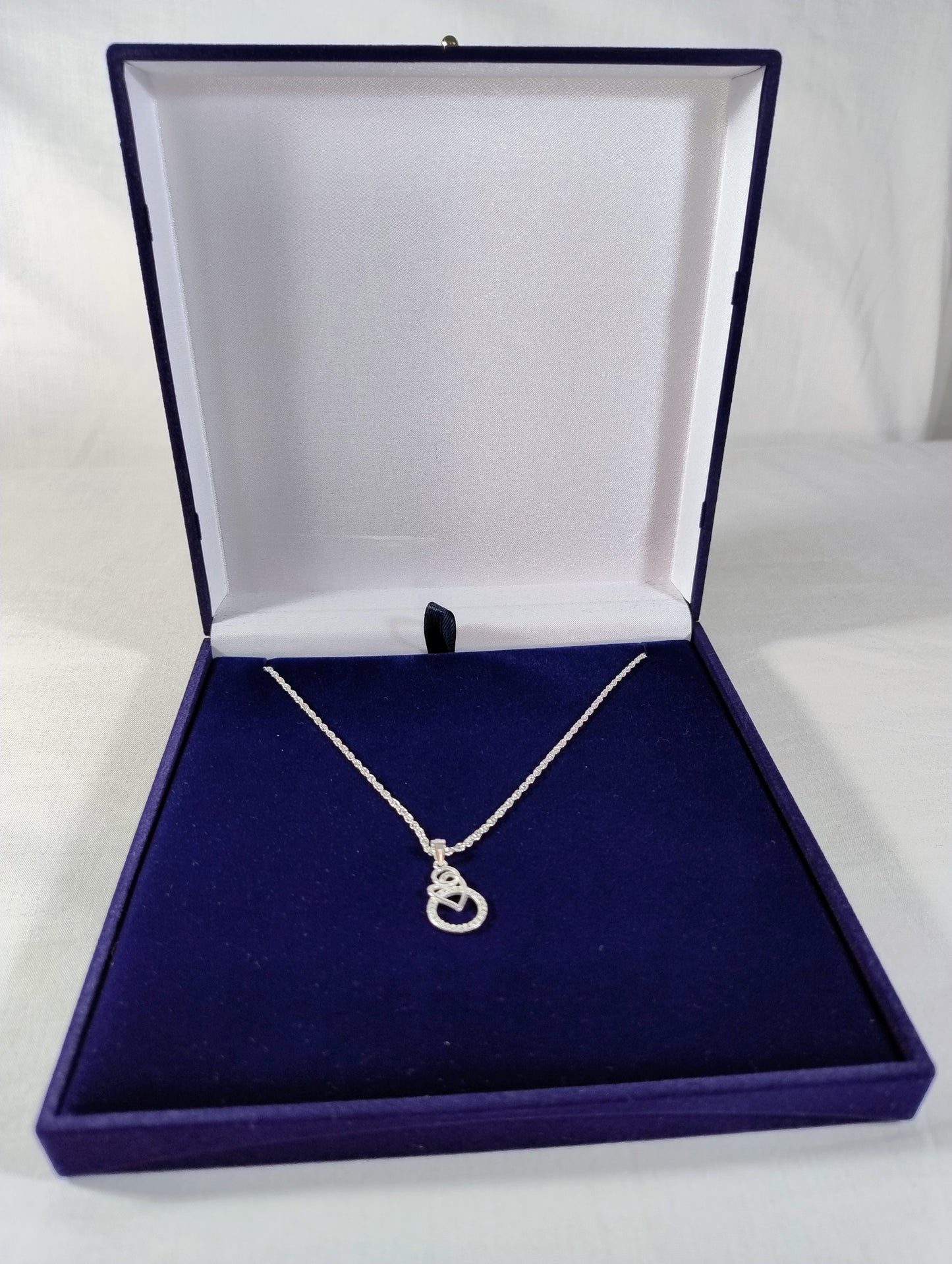 Colgante Circulo y Corazón