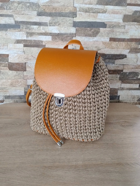 Mochila tejida "Miel de Trigo"